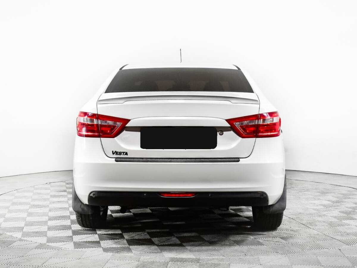 Лада (ВАЗ) Веста б/у, 2016, Механическая. Фото: #4