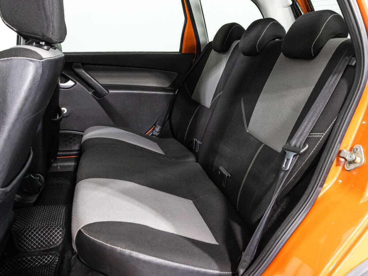 Лада (ВАЗ) Калина б/у, 2015, Механическая. Фото: #9