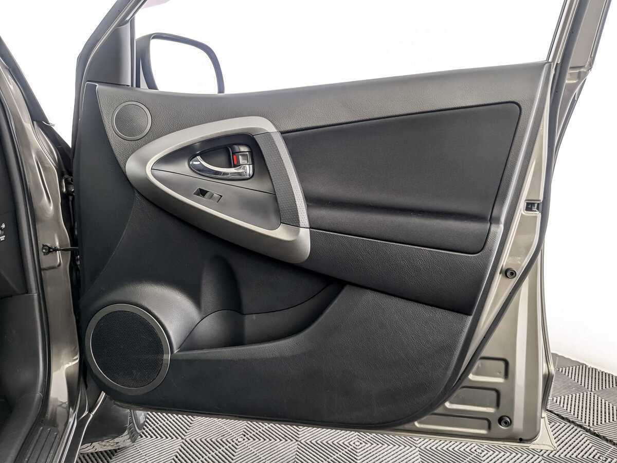 Toyota RAV4 б/у, 2012, Вариатор. Фото: #23