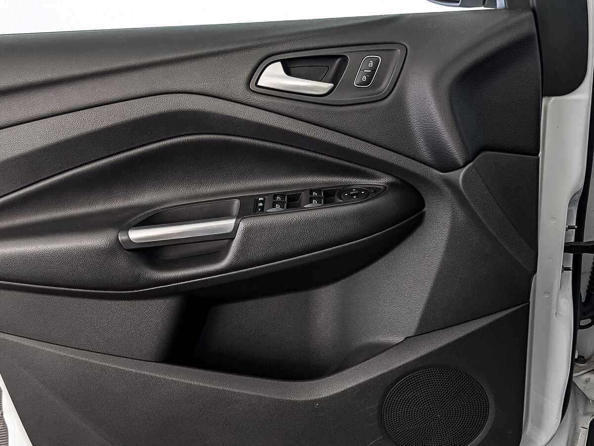 Ford Kuga б/у, 2018, Автоматическая. Фото: #18