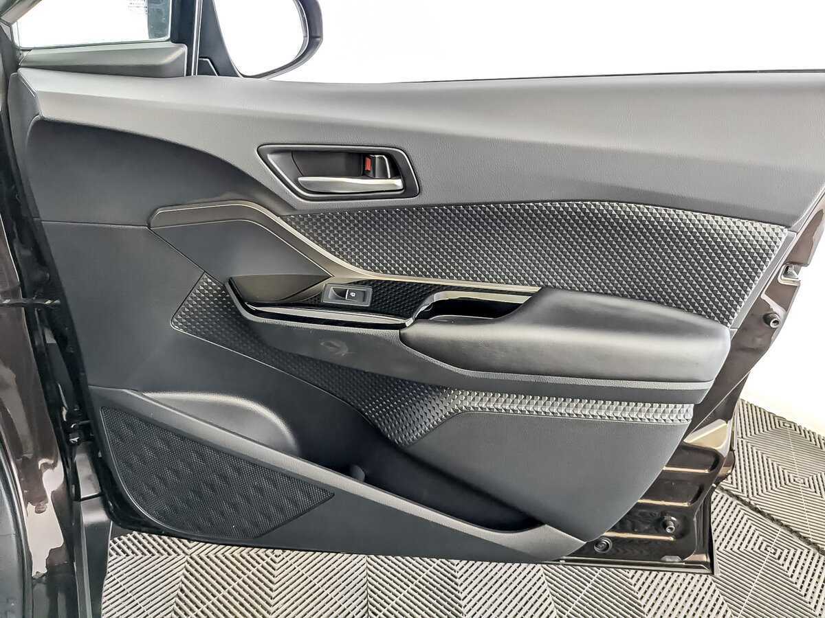 Toyota C-HR б/у, 2019, Вариатор. Фото: #22
