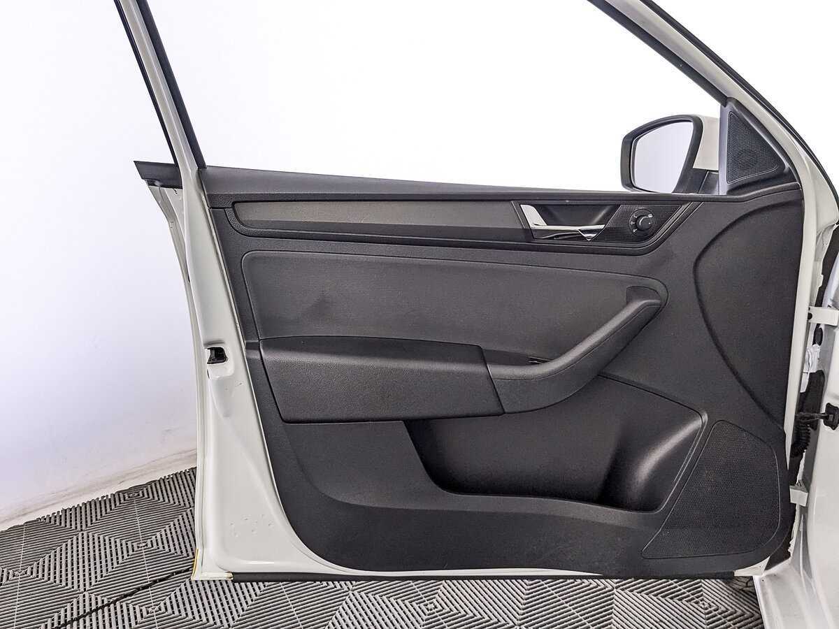 Шкода Рапид б/у, 2019, Автоматическая. Фото: #15