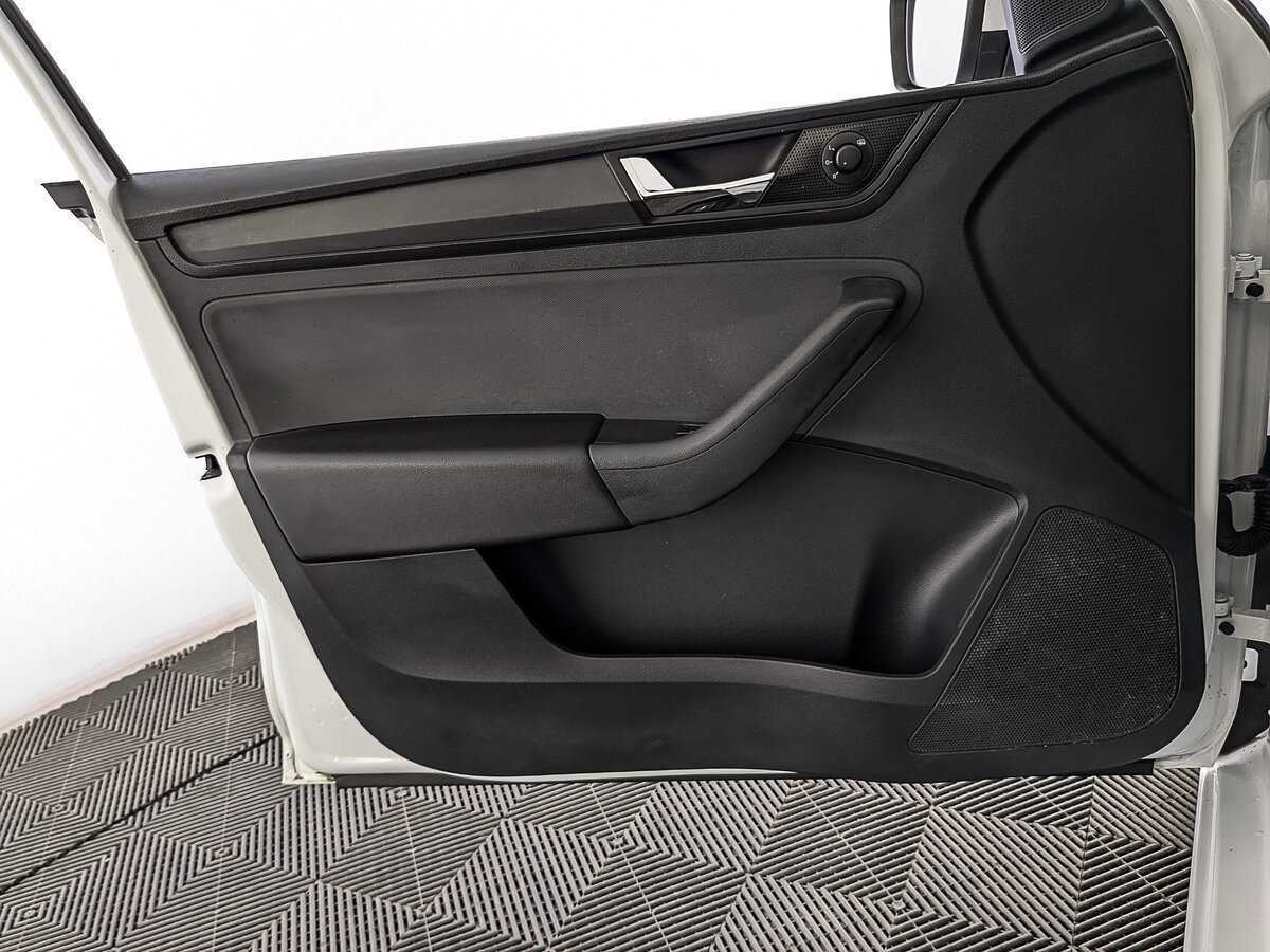 Шкода Рапид б/у, 2019, Автоматическая. Фото: #16