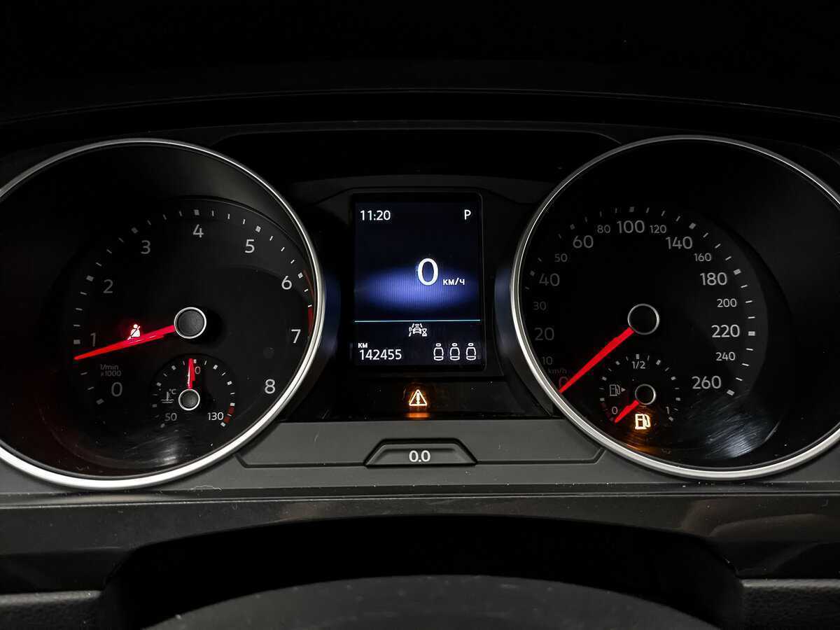 Volkswagen Tiguan б/у, 2021, Роботизированная. Фото: #15