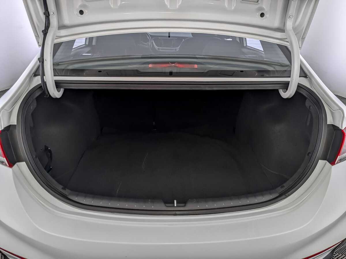 Hyundai Solaris б/у, 2018, Автоматическая. Фото: #8