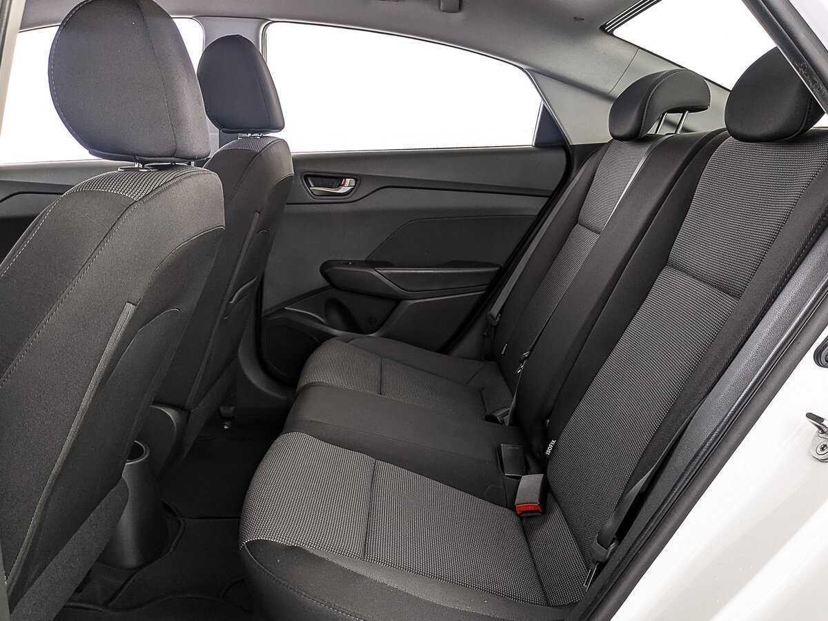 Hyundai Solaris б/у, 2017, Автоматическая. Фото: #17