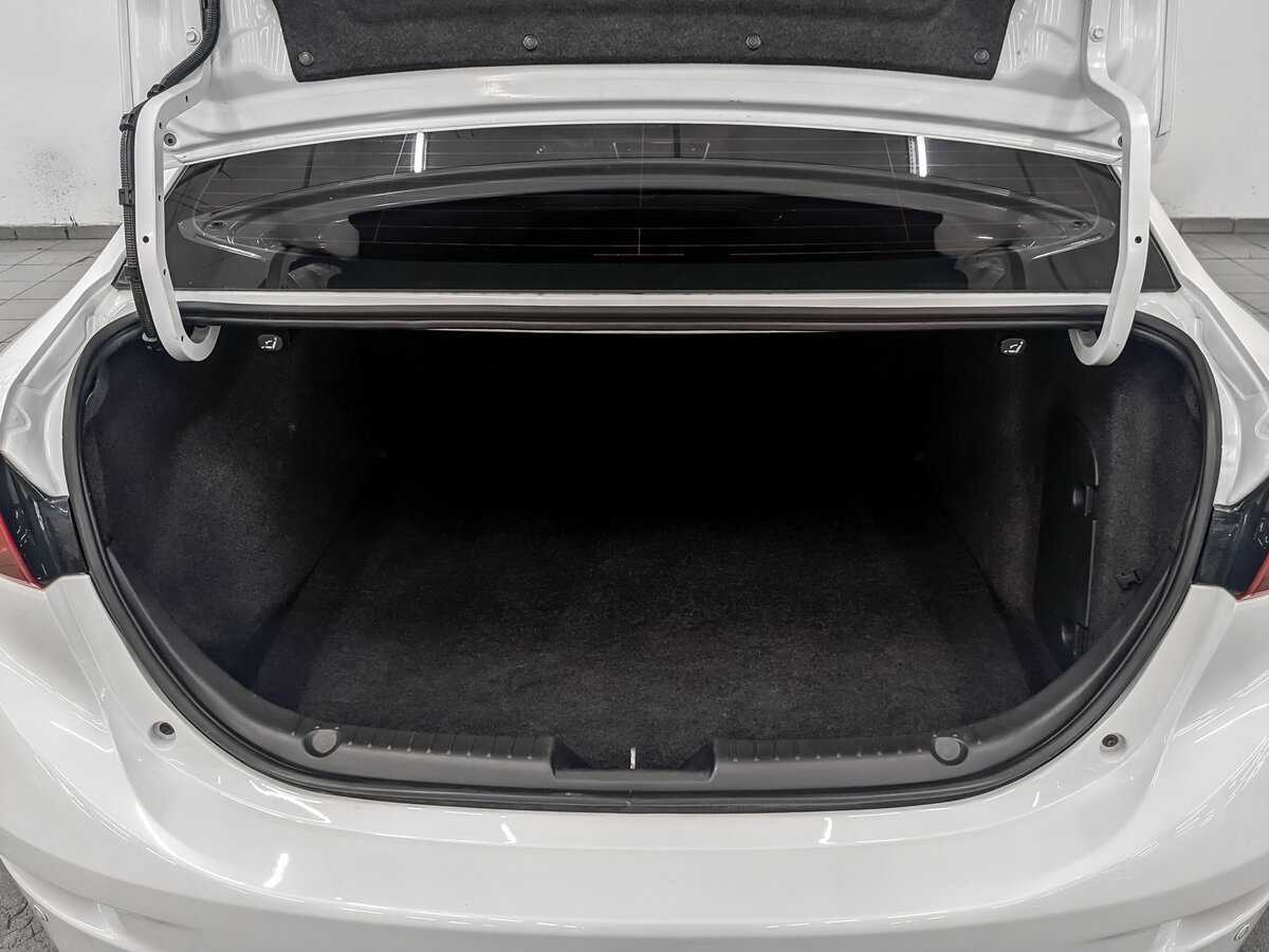 Mazda 3 б/у, 2014, Автоматическая. Фото: #9