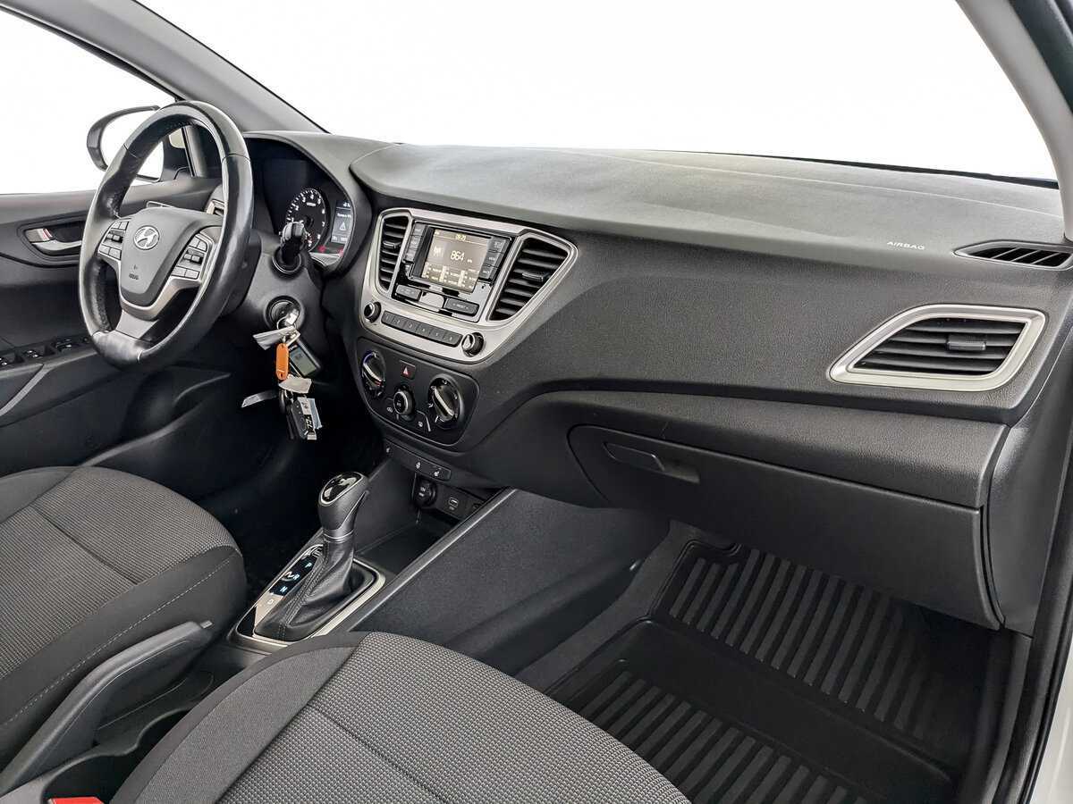 Hyundai Solaris б/у, 2019, Автоматическая. Фото: #10