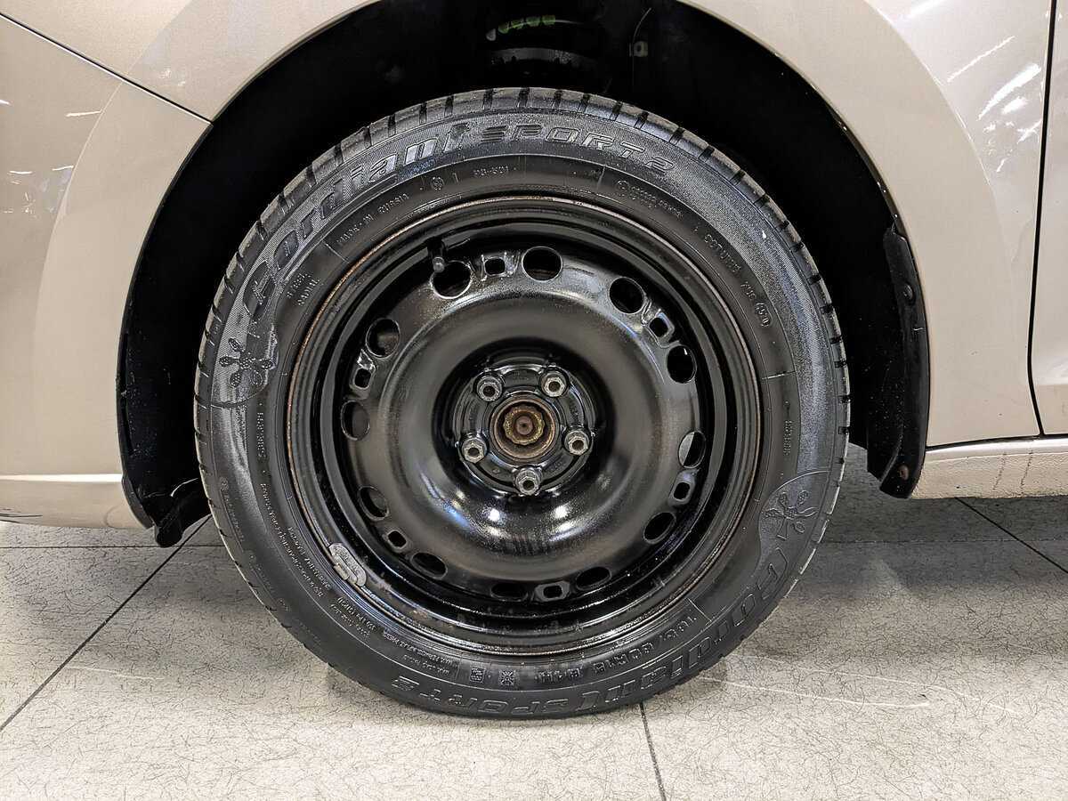 Volkswagen Polo б/у, 2021, Автоматическая. Фото: #11