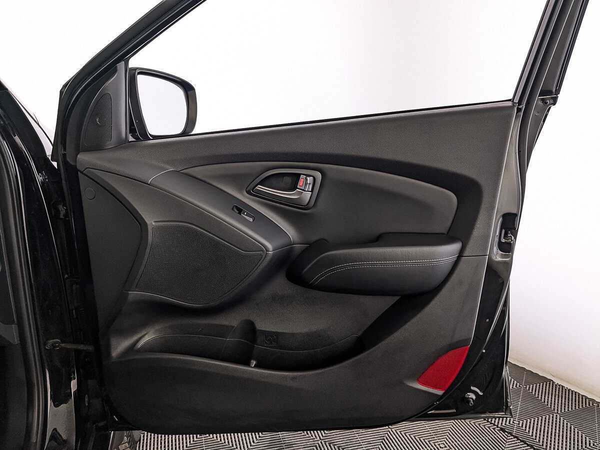Hyundai ix35 б/у, 2015, Механическая. Фото: #24