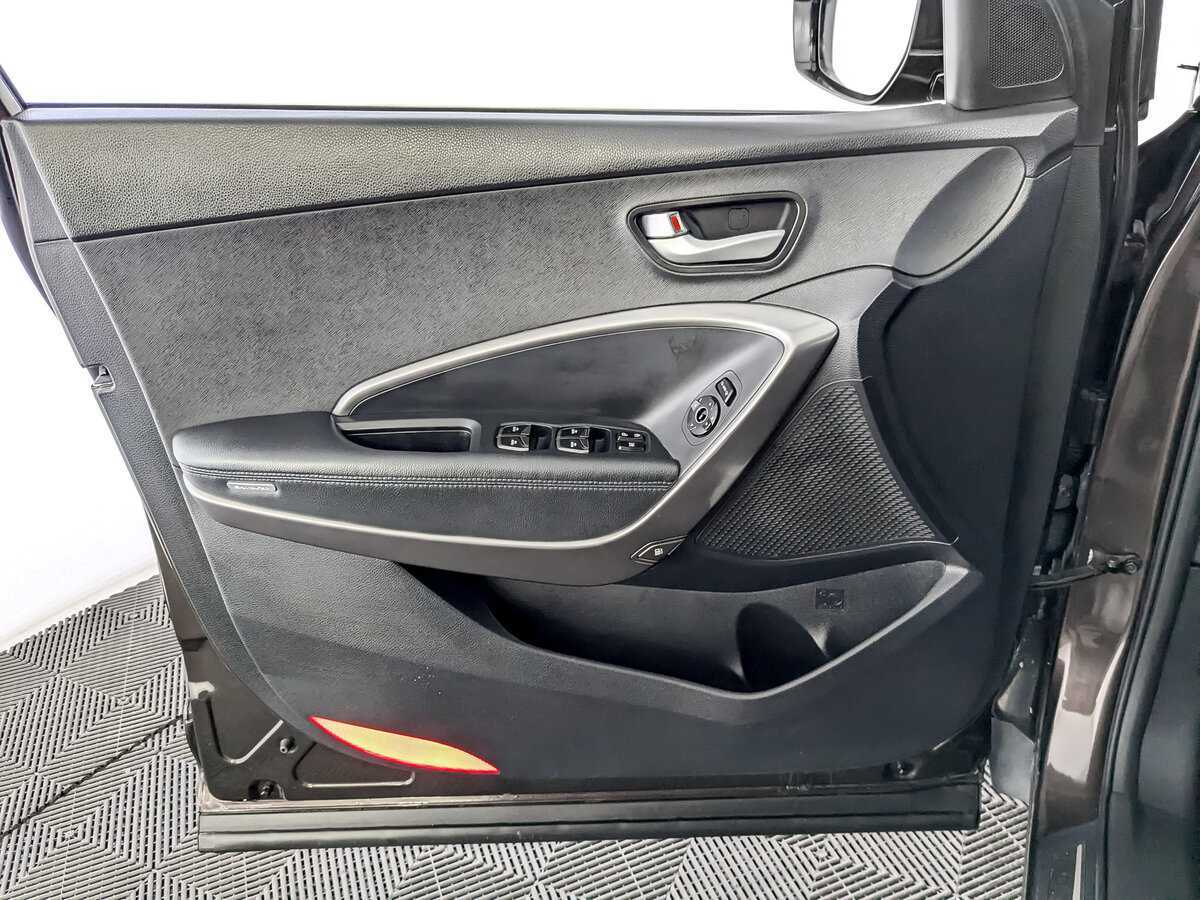 Hyundai Santa Fe б/у, 2016, Автоматическая. Фото: #18
