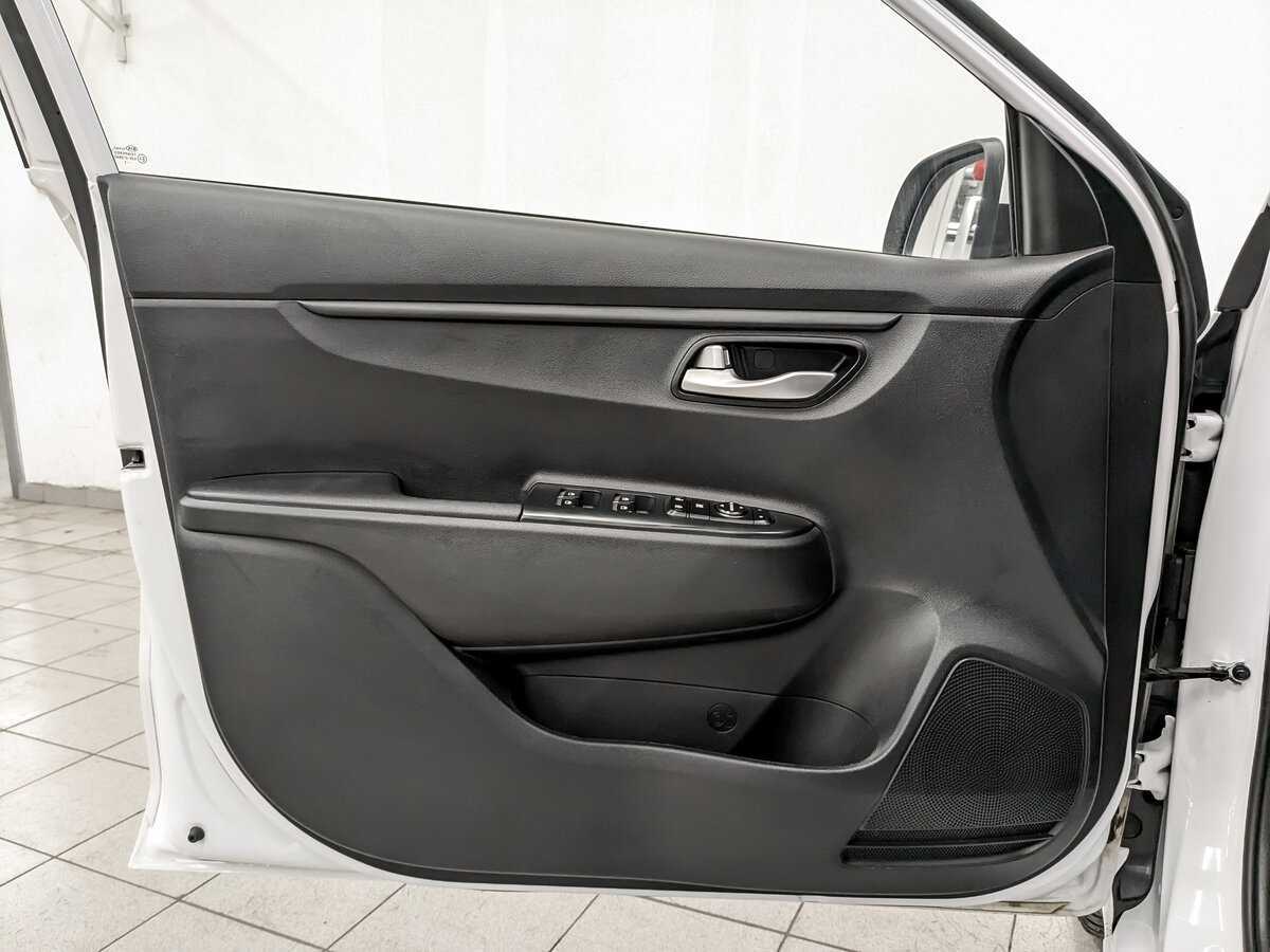 Kia Rio б/у, 2021, Автоматическая. Фото: #18