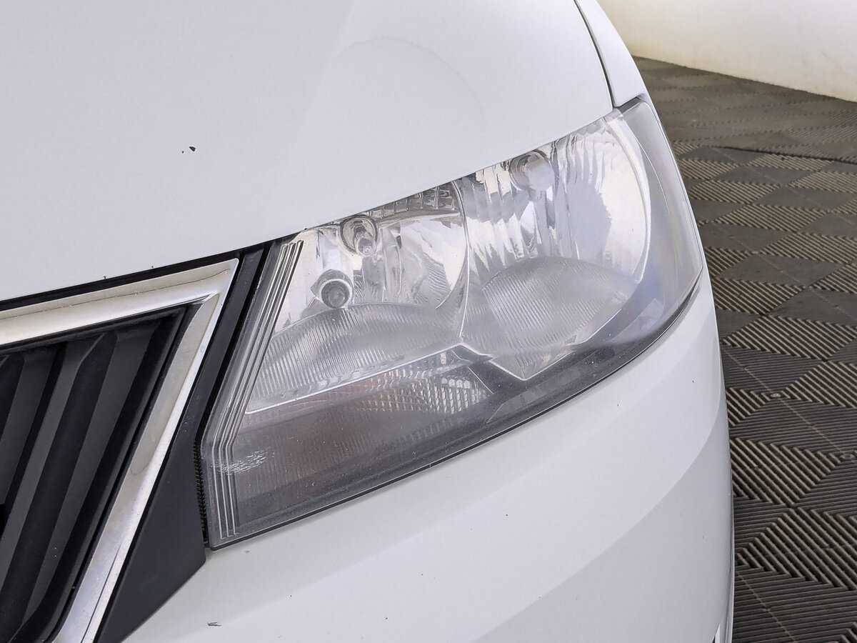 Skoda Rapid б/у, 2017, Механическая. Фото: #10