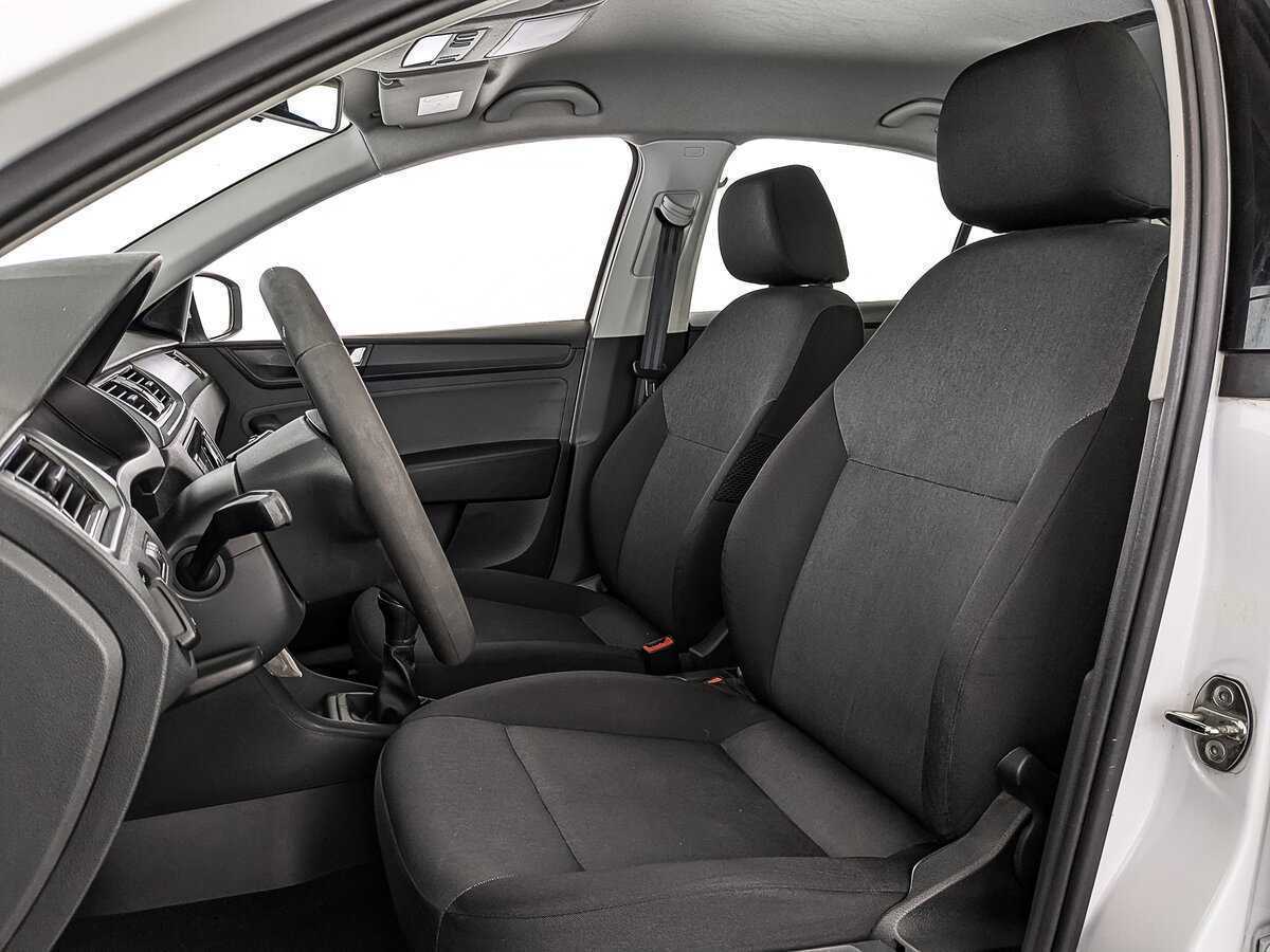 Skoda Rapid б/у, 2017, Механическая. Фото: #18