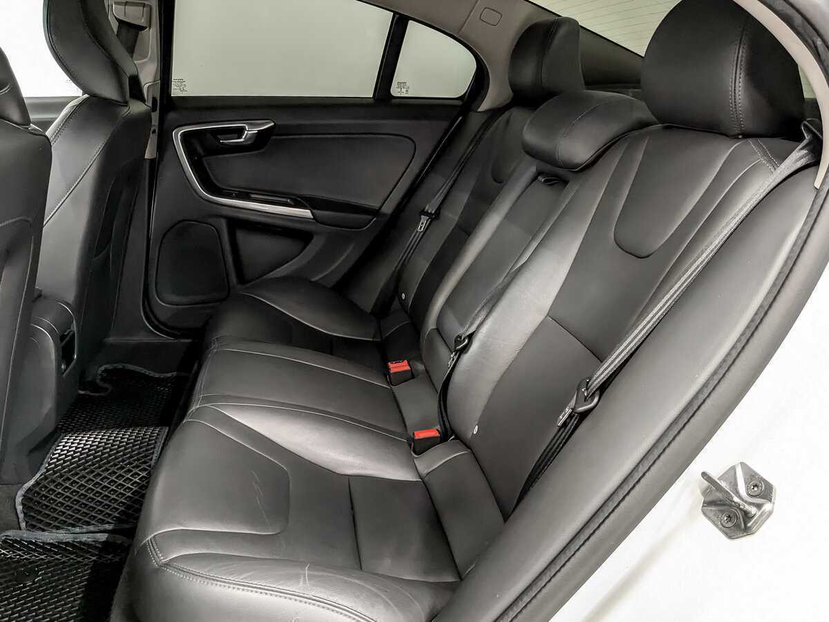 Volvo S60 б/у, 2016, Автоматическая. Фото: #11