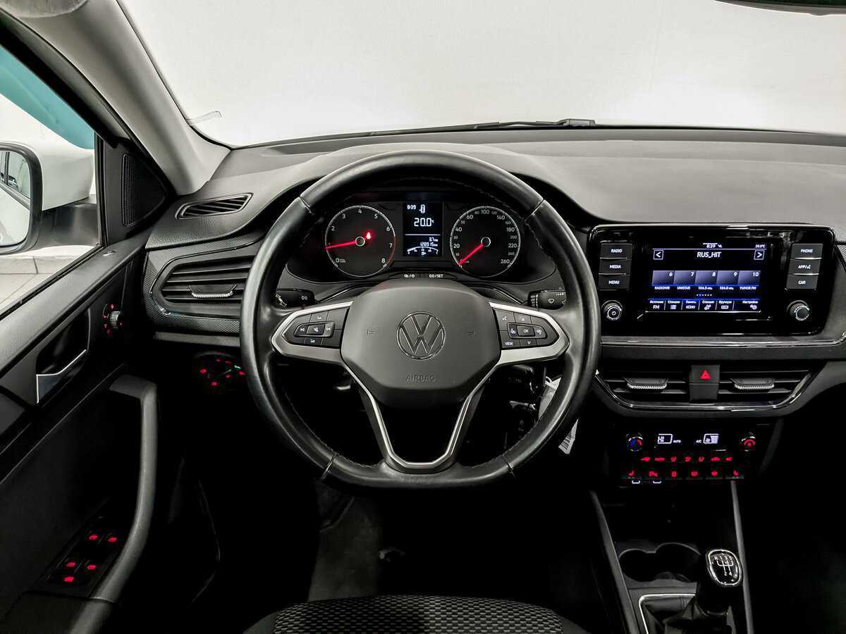 Volkswagen Polo б/у, 2021, Механическая. Фото: #20