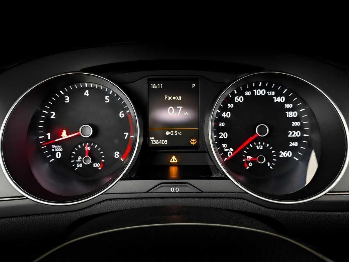 Фольксваген Пассат б/у, 2016, Роботизированная. Фото: #12