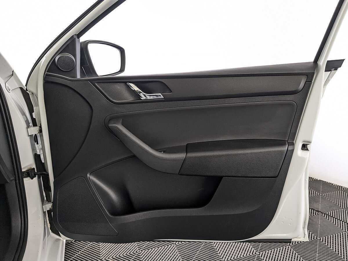 Шкода Рапид б/у, 2017, Механическая. Фото: #23