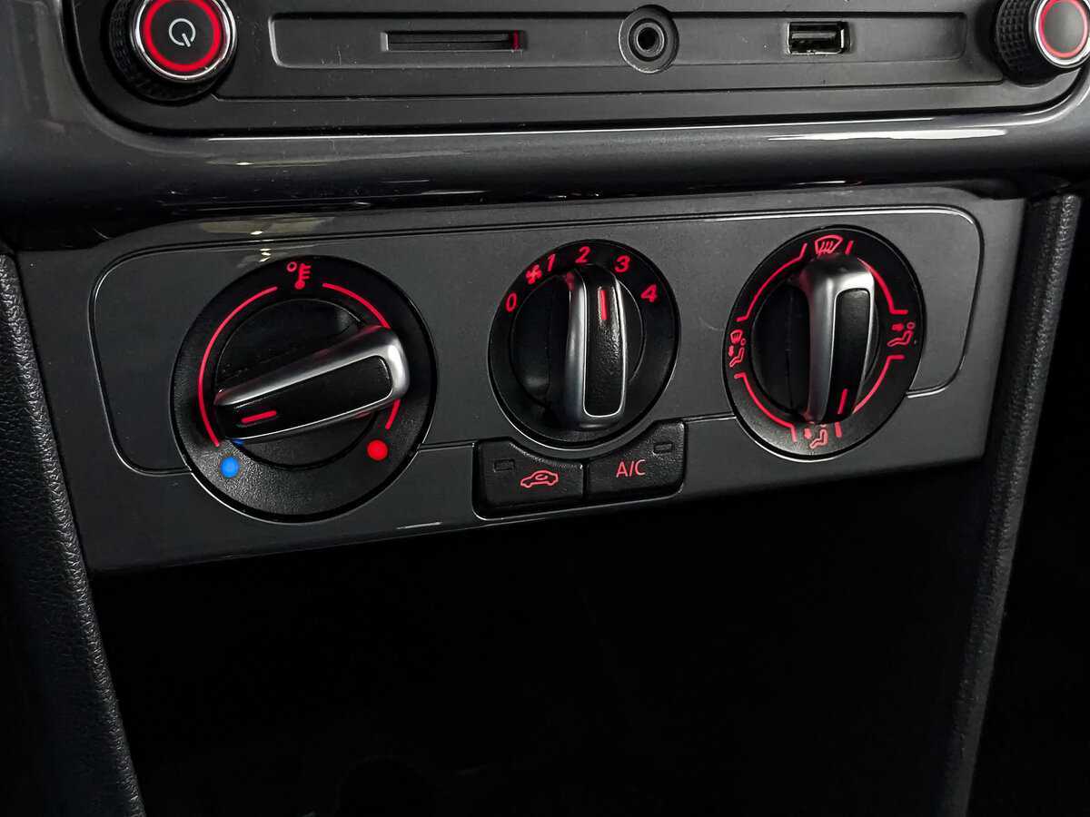 Фольксваген Поло б/у, 2019, Автоматическая. Фото: #20