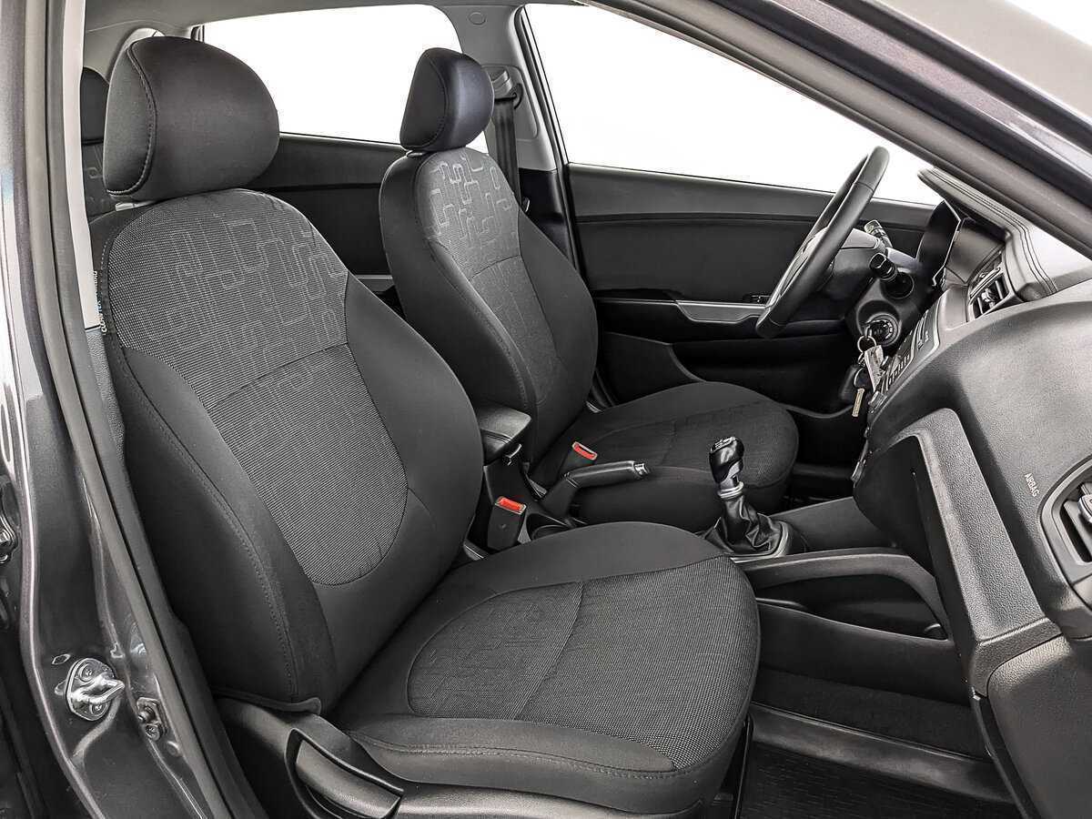 Киа Рио б/у, 2016, Механическая. Фото: #21