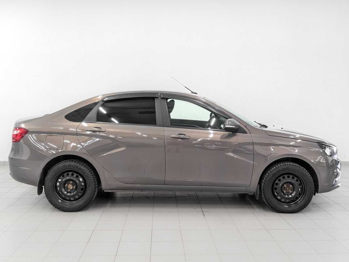 Lada (ВАЗ) Vesta б/у, 2017, Механическая. Фото: #3