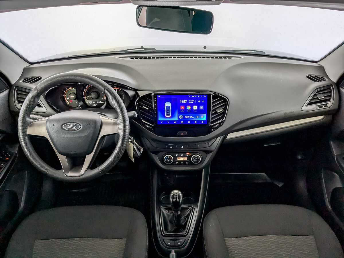 Lada (ВАЗ) Vesta б/у, 2017, Механическая. Фото: #13