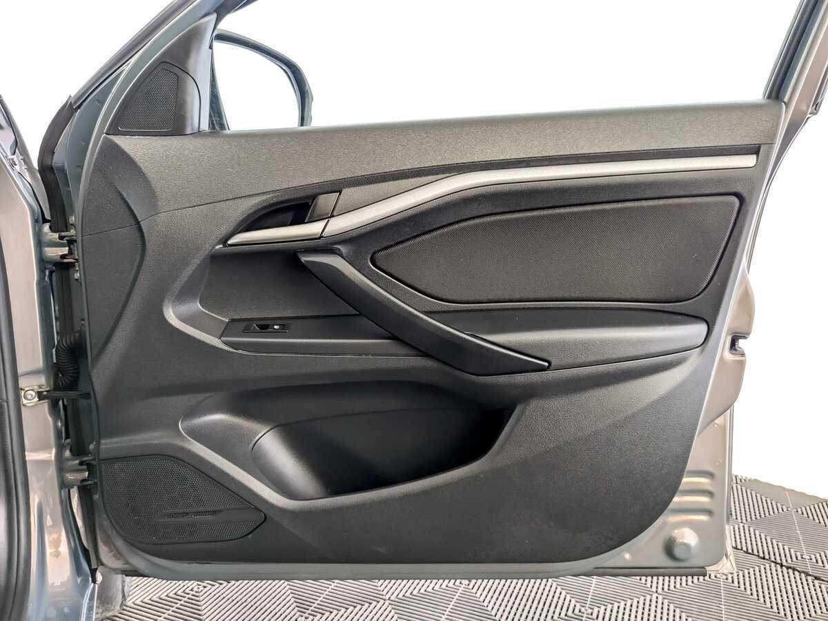 Lada (ВАЗ) Vesta б/у, 2017, Механическая. Фото: #23