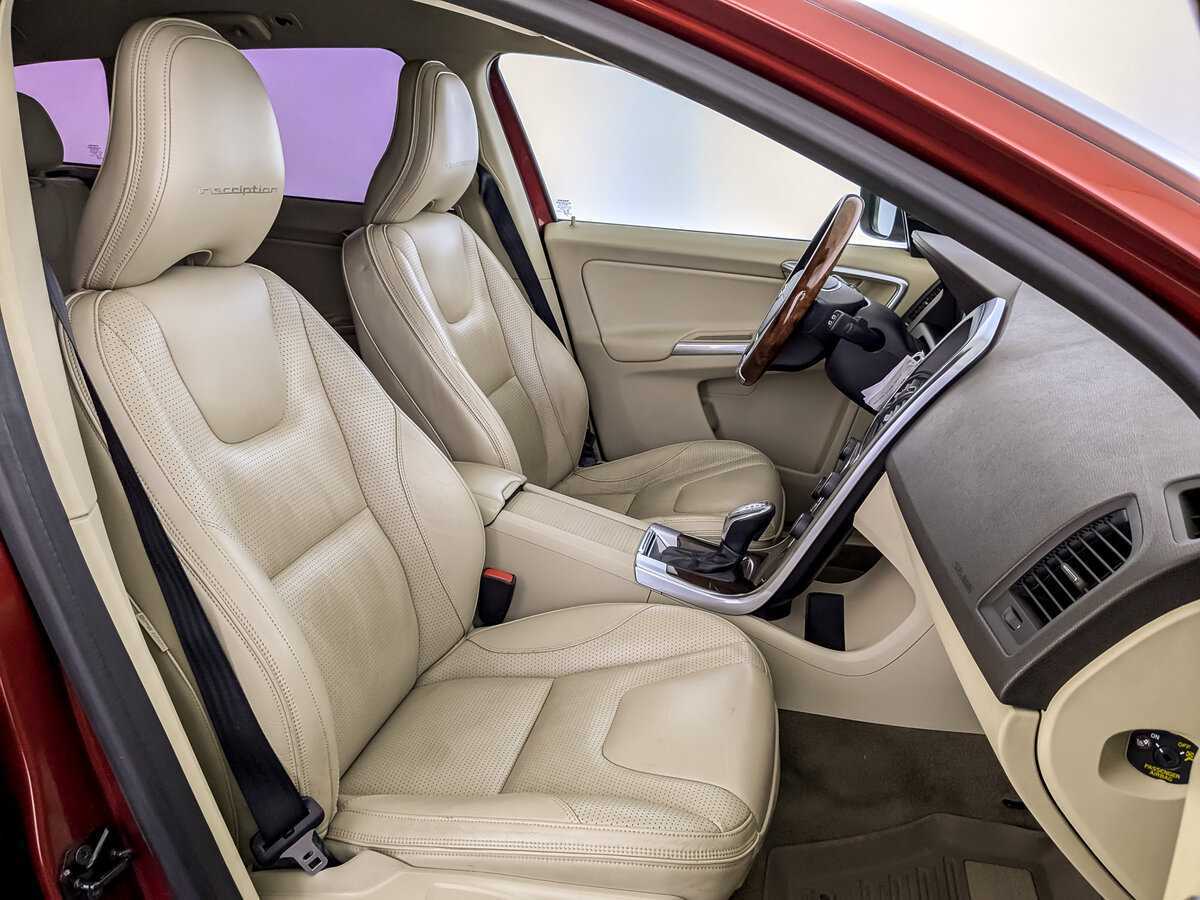 Вольво ИксЦ60 б/у, 2013, Автоматическая. Фото: #21