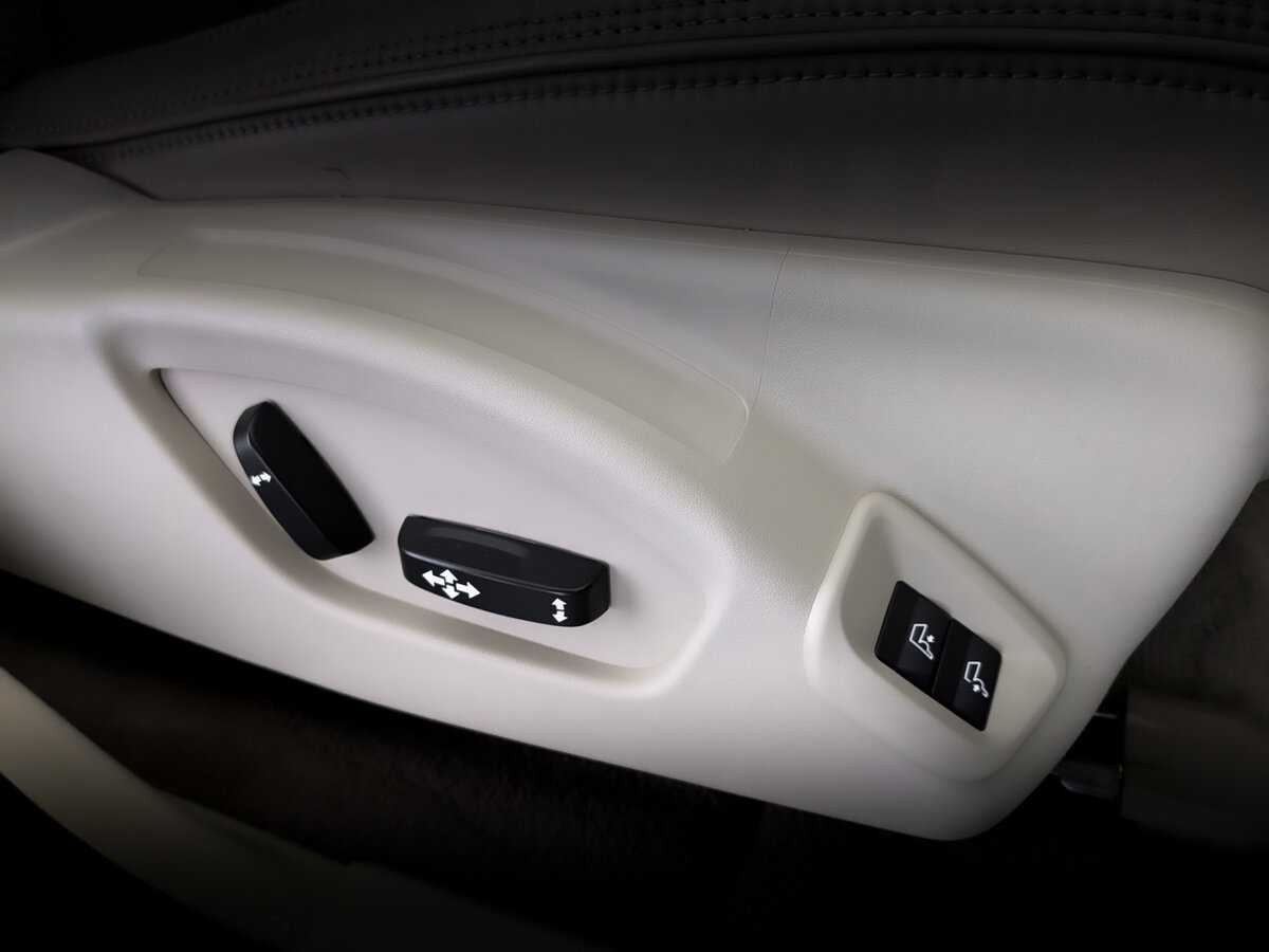 Вольво ИксЦ60 б/у, 2013, Автоматическая. Фото: #22