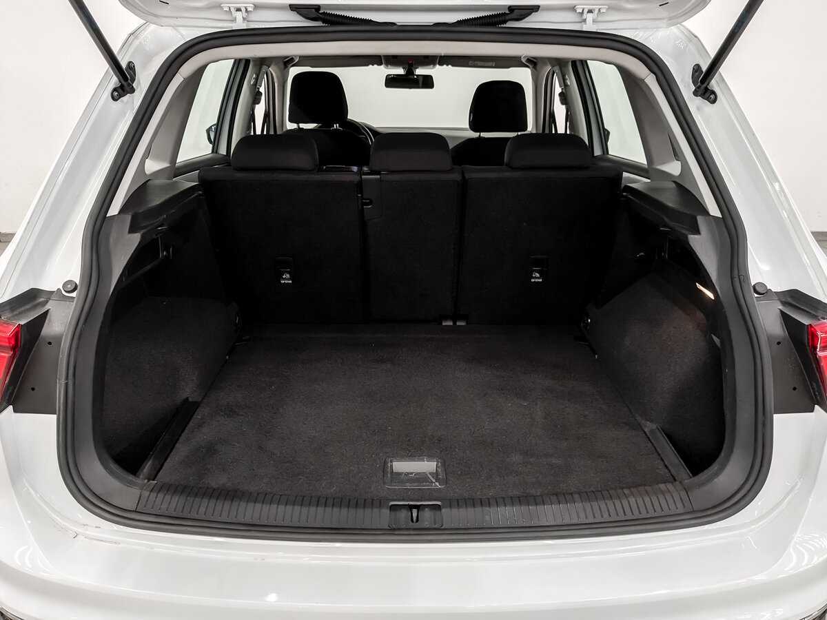 Volkswagen Tiguan б/у, 2021, Роботизированная. Фото: #9