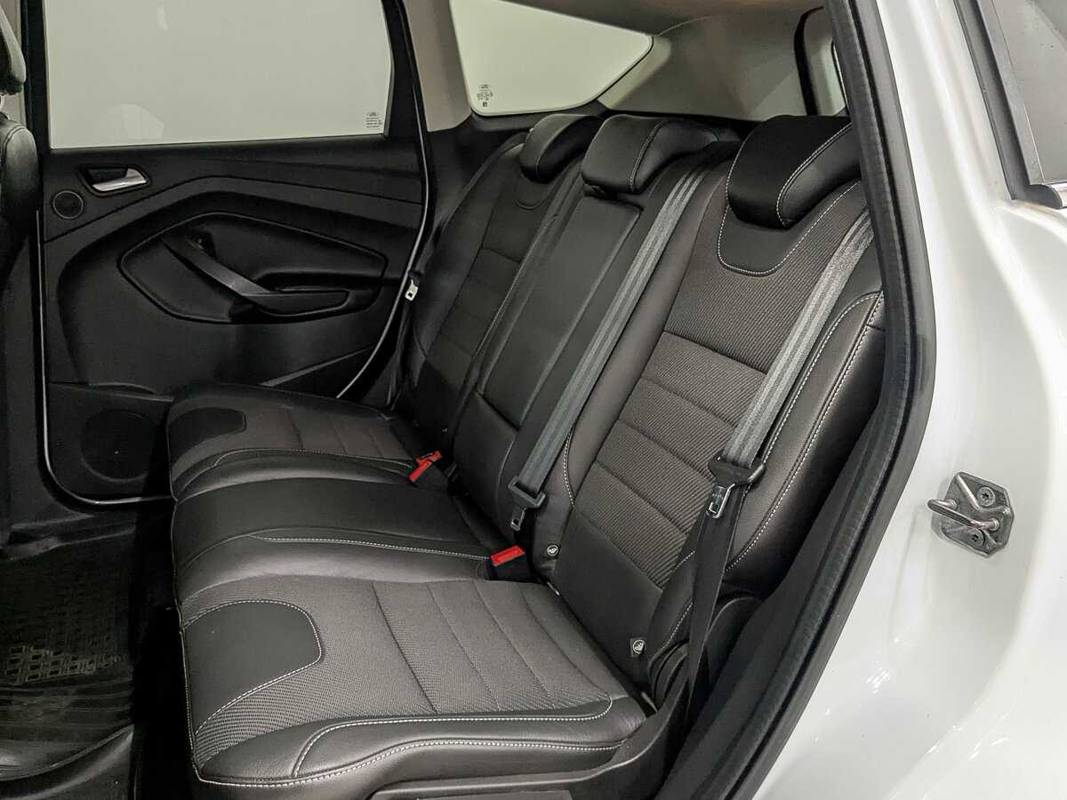 Ford Kuga б/у, 2014, Автоматическая. Фото: #15
