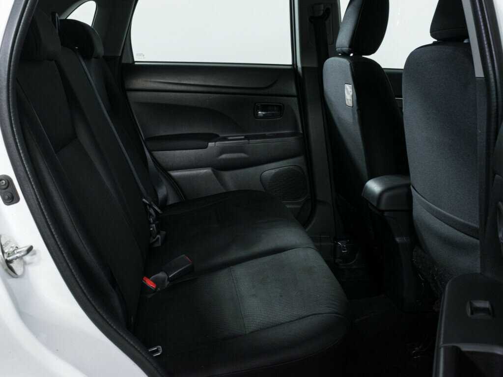 Митсубиши АС-Икс б/у, 2013, Вариатор. Фото: #8