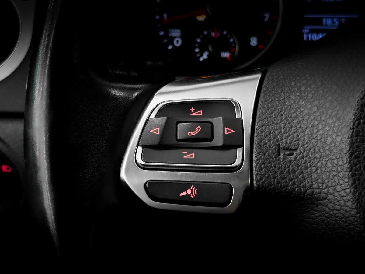 Фольксваген Тигуан б/у, 2016, Автоматическая. Фото: #24