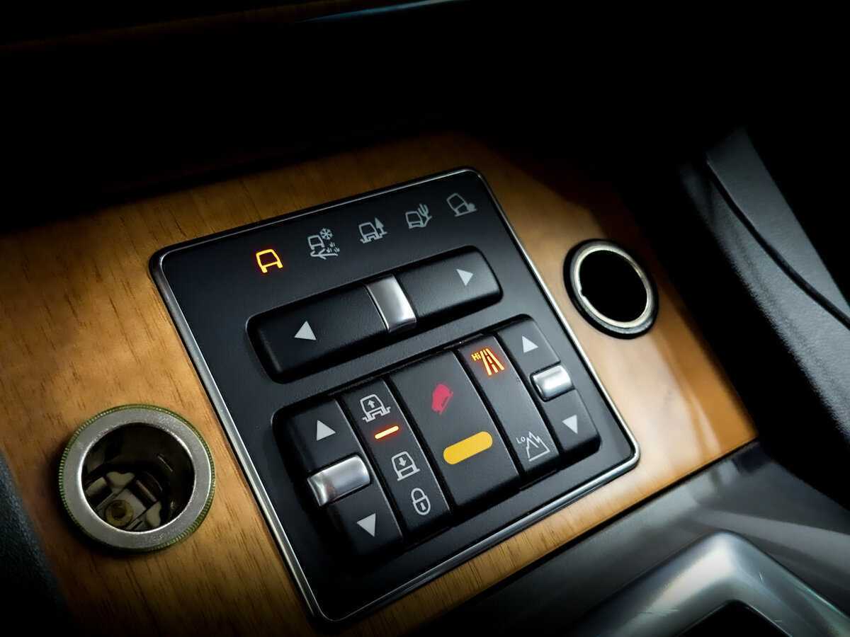 Land Rover Discovery б/у, 2013, Автоматическая. Фото: #24