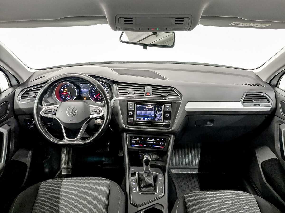 Volkswagen Tiguan б/у, 2021, Роботизированная. Фото: #12