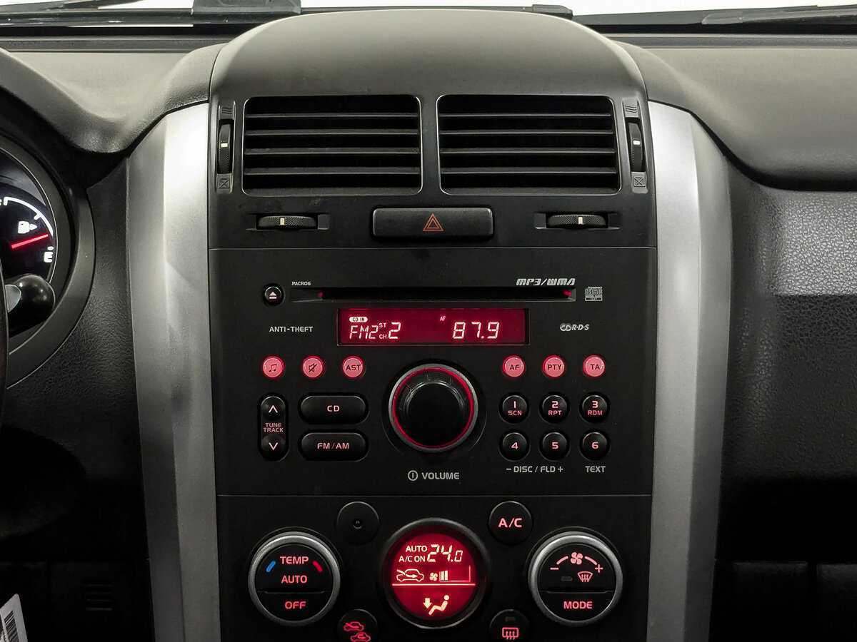 Сузуки Гранд Витара б/у, 2013, Автоматическая. Фото: #16