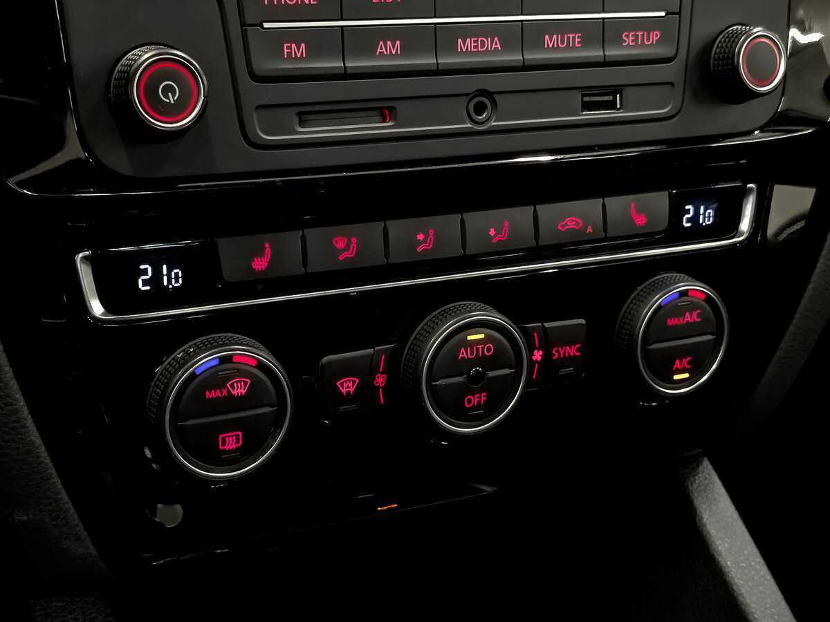 Фольксваген Джетта б/у, 2016, Автоматическая. Фото: #20