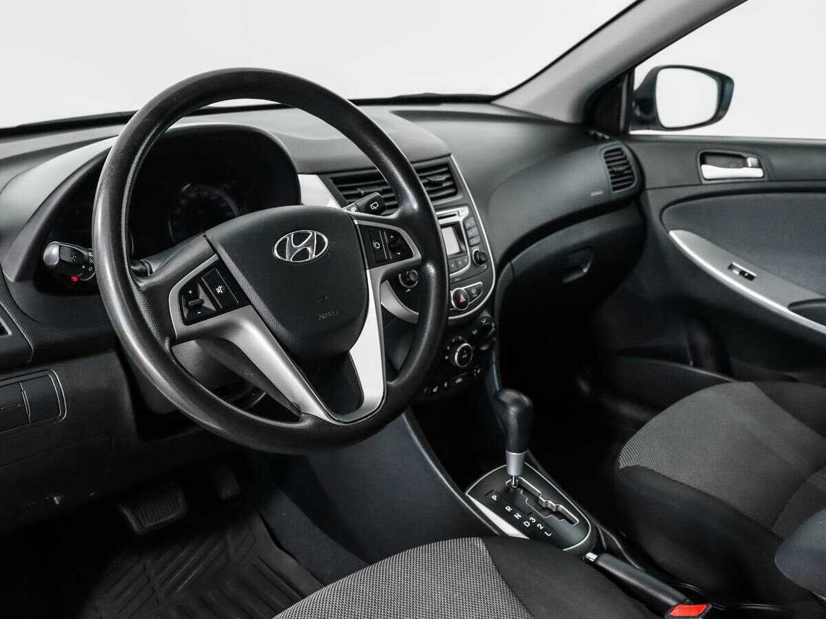 Хендай Солярис б/у, 2014, Автоматическая. Фото: #8