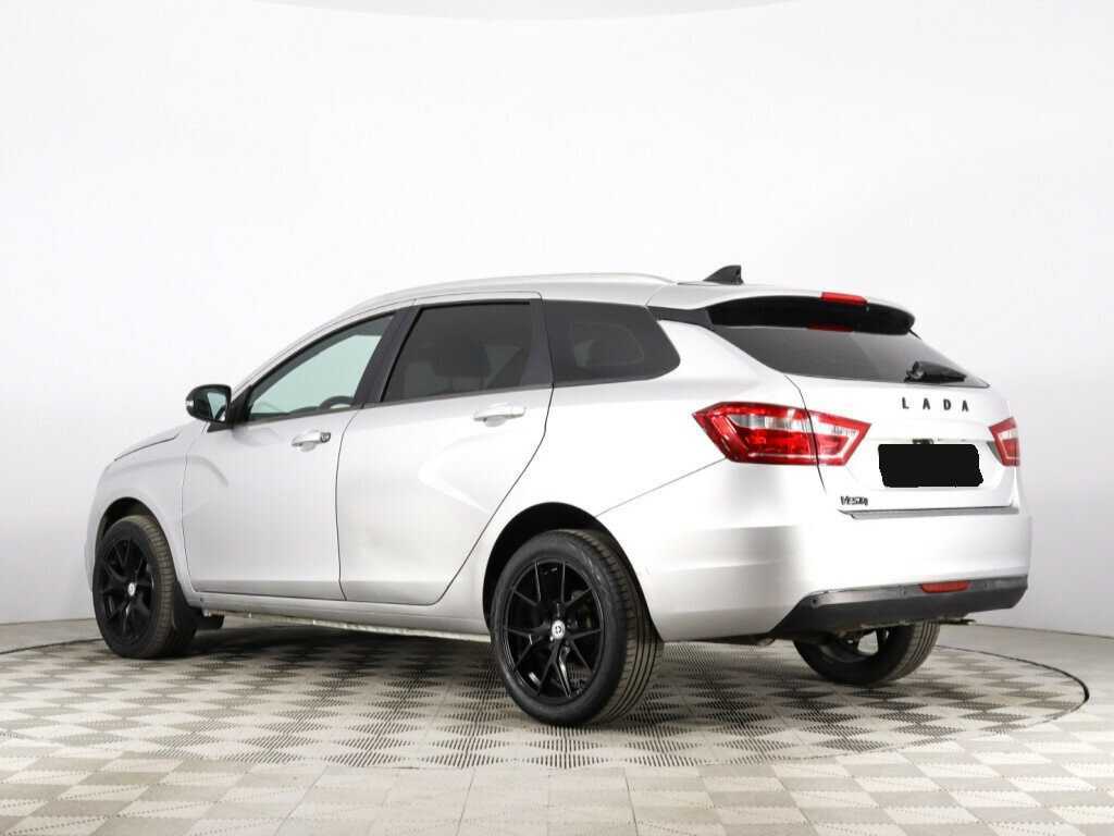 Lada (ВАЗ) Vesta б/у, 2018, Механическая. Фото: #4