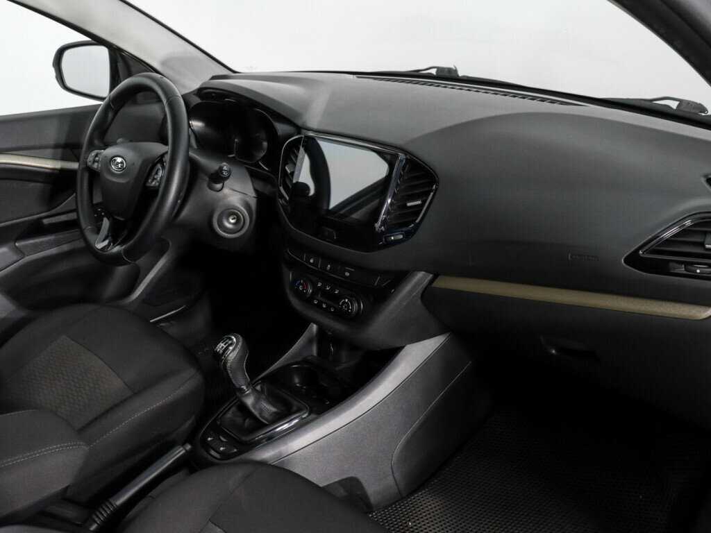 Lada (ВАЗ) Vesta б/у, 2018, Механическая. Фото: #8