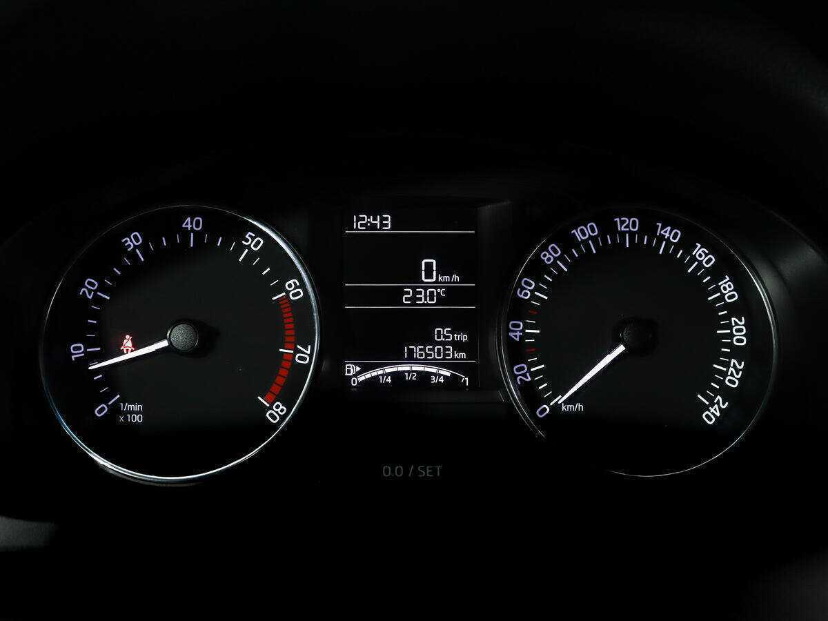 Шкода Рапид б/у, 2017, Механическая. Фото: #11