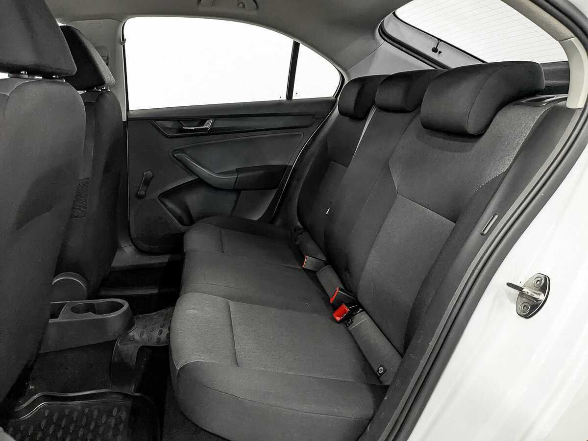 Шкода Рапид б/у, 2017, Механическая. Фото: #17