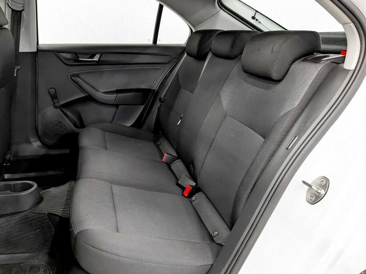 Шкода Рапид б/у, 2017, Механическая. Фото: #11