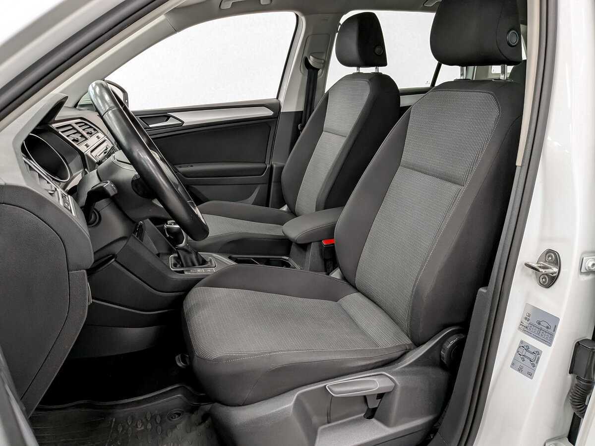 Volkswagen Tiguan б/у, 2021, Роботизированная. Фото: #19