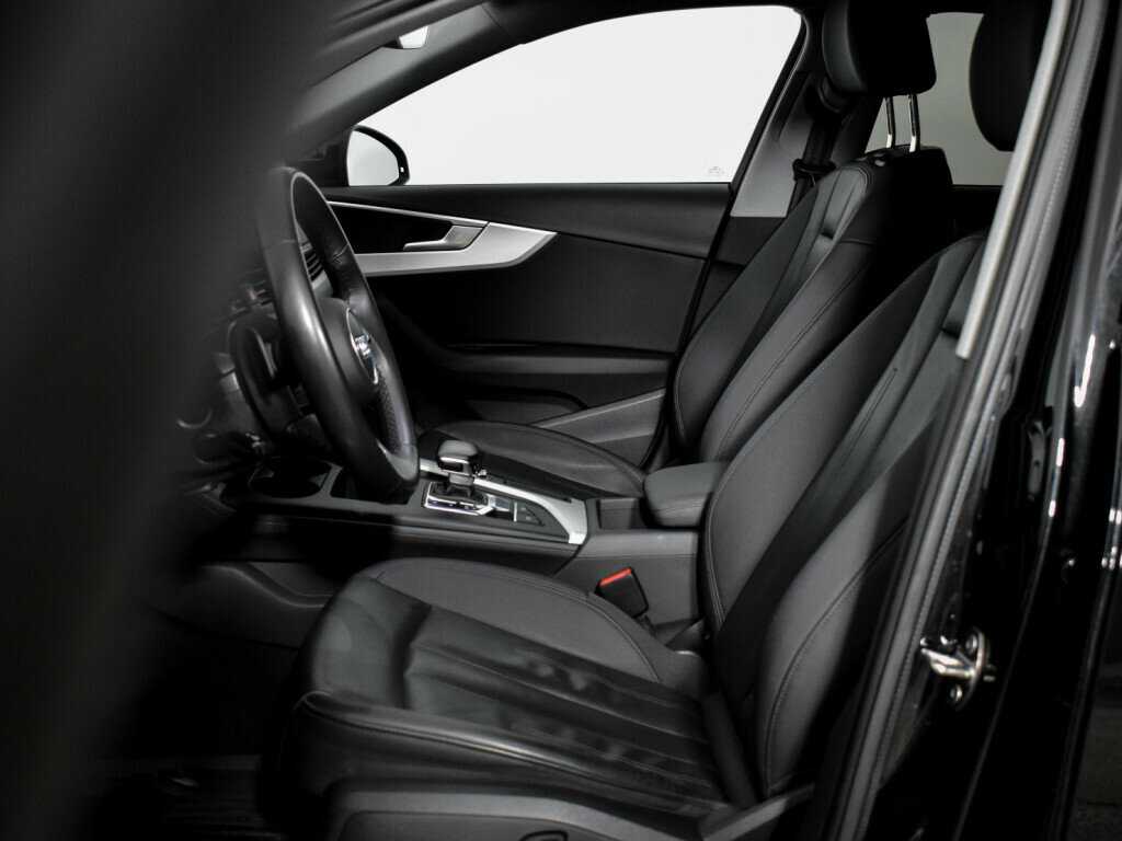 Audi A4 б/у, 2020, Роботизированная. Фото: #9