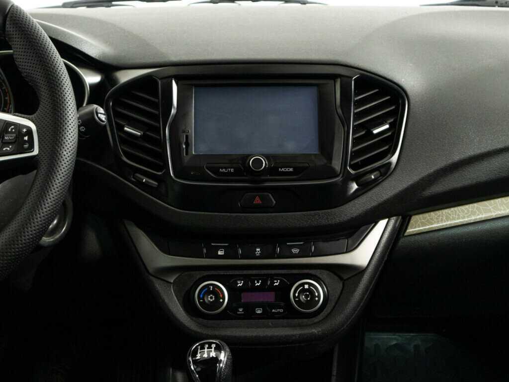 Лада (ВАЗ) Веста б/у, 2018, Механическая. Фото: #13