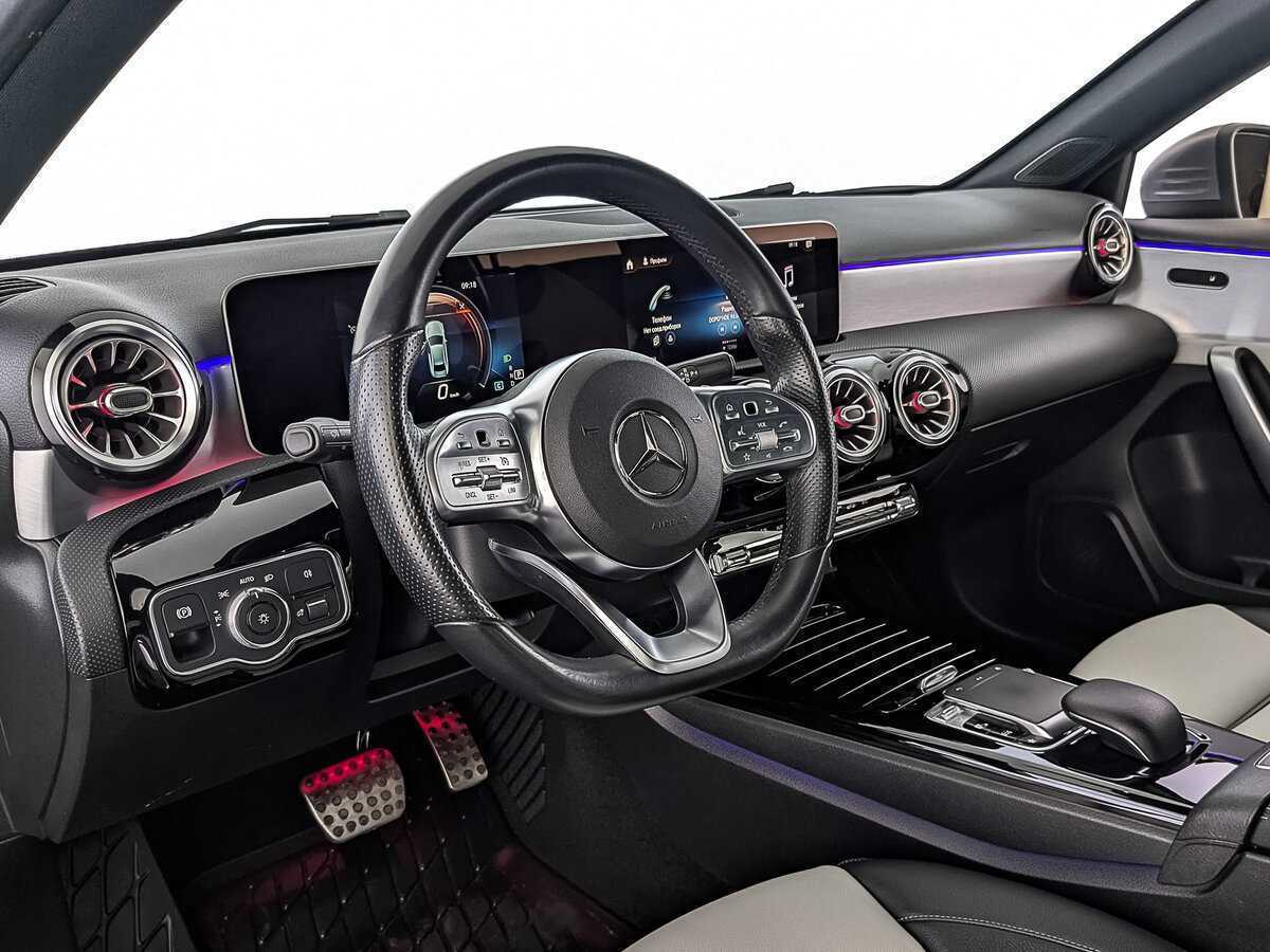 Mercedes-Benz A-Класс б/у, 2019, Роботизированная. Фото: #14