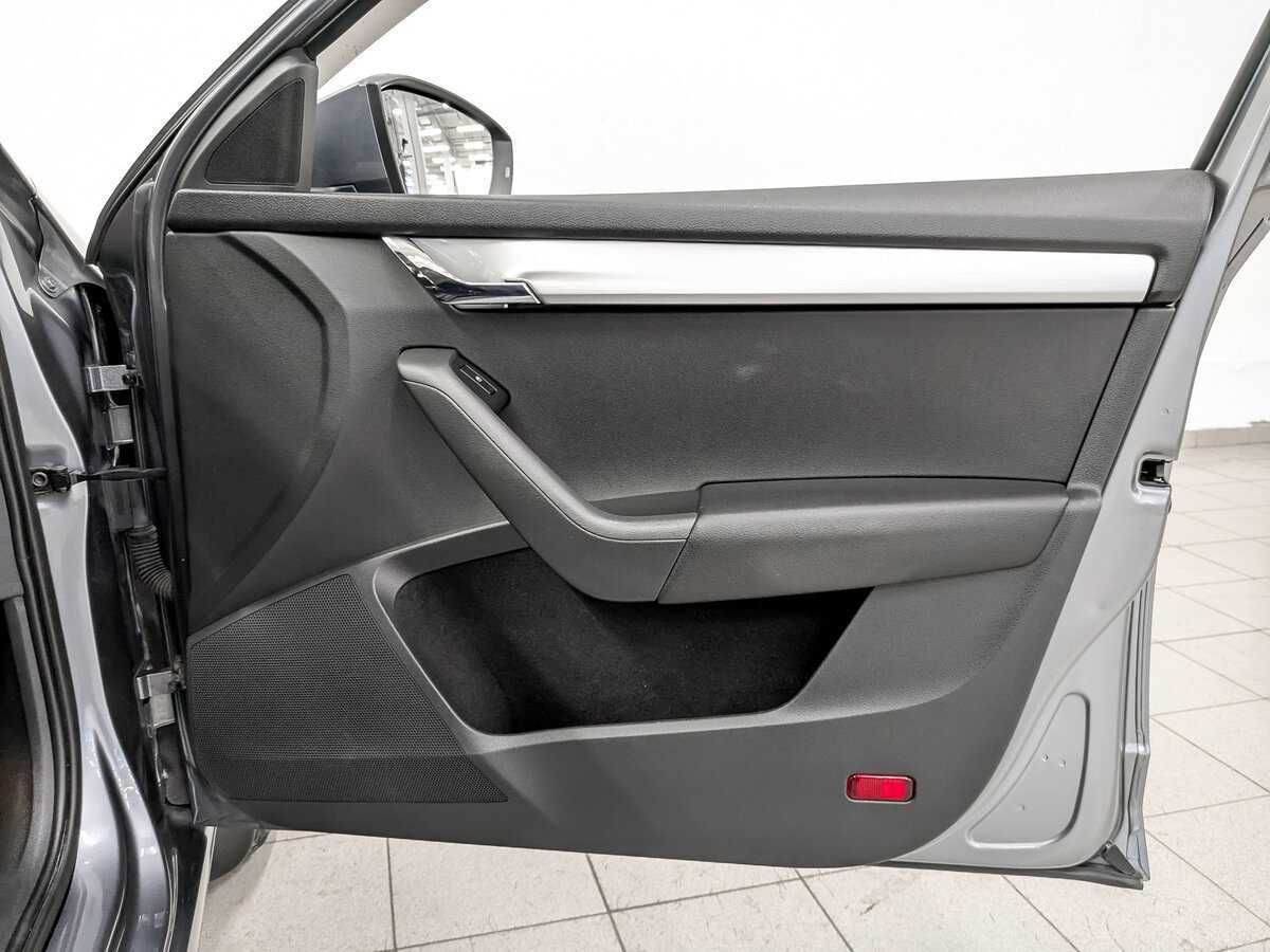 Шкода Октавия б/у, 2016, Роботизированная. Фото: #23