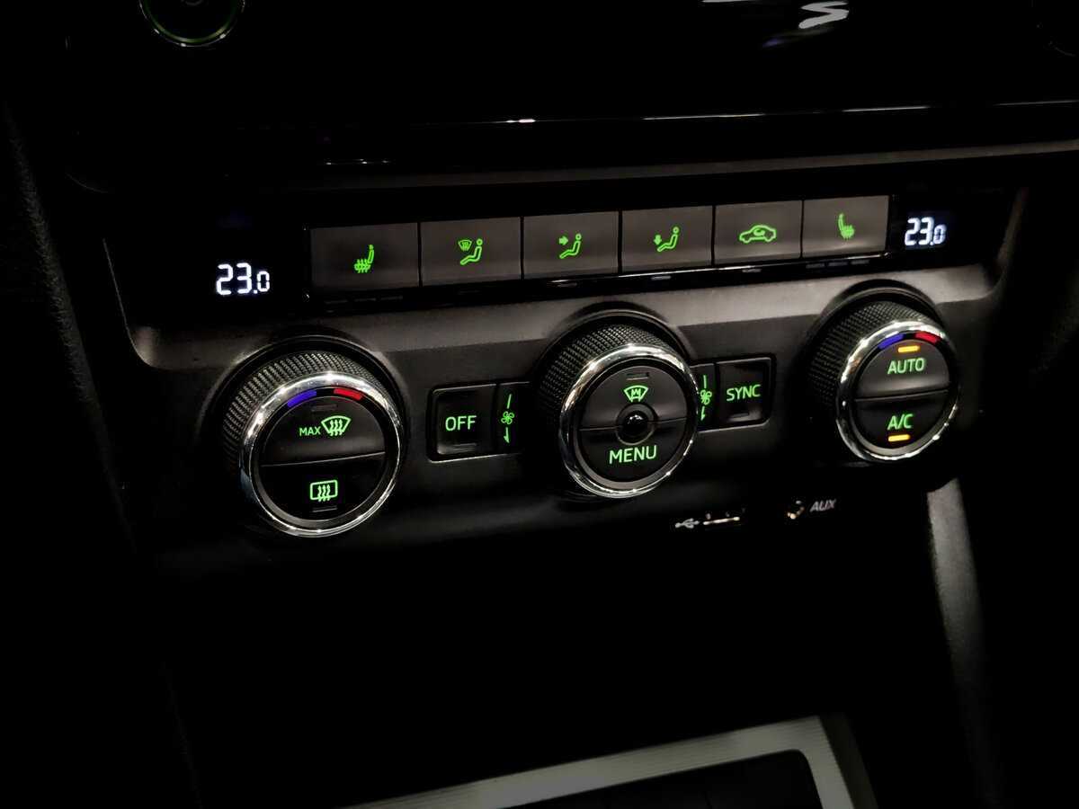 Шкода Октавия б/у, 2016, Роботизированная. Фото: #24