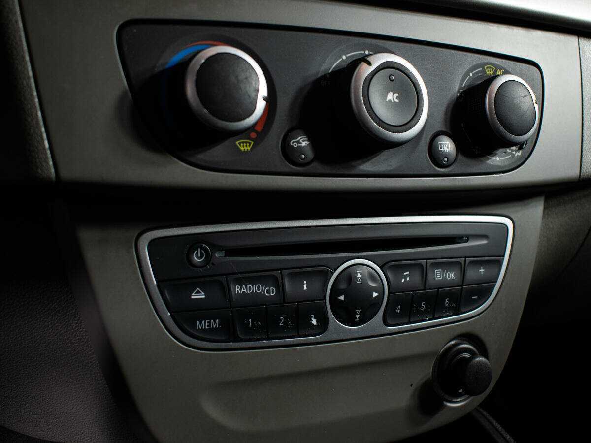 Рено Меган б/у, 2012, Механическая. Фото: #11